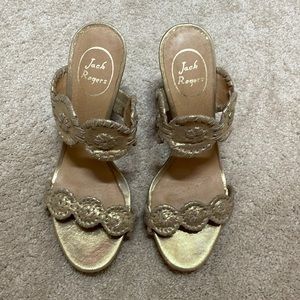 VGUC Jack Rogers gold wedges.